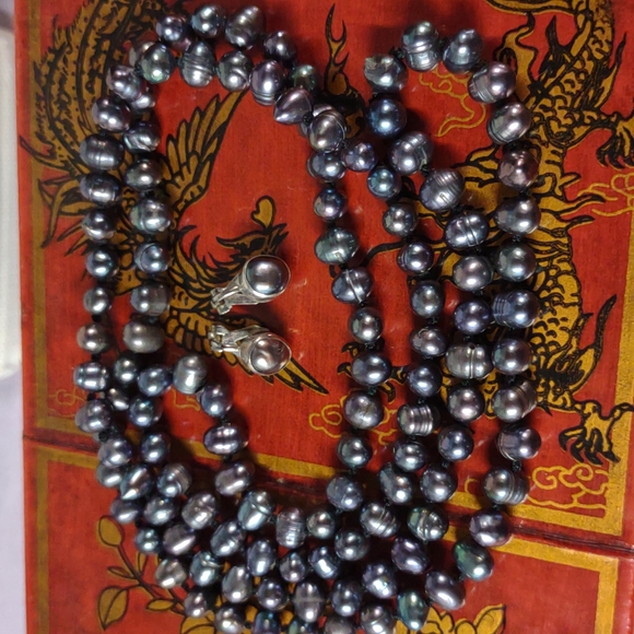 Jewelry - Vintage Genuine Pearl Necklace and Earrings Set Lot